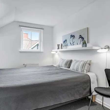 Awesome In With House Sea View Apartment